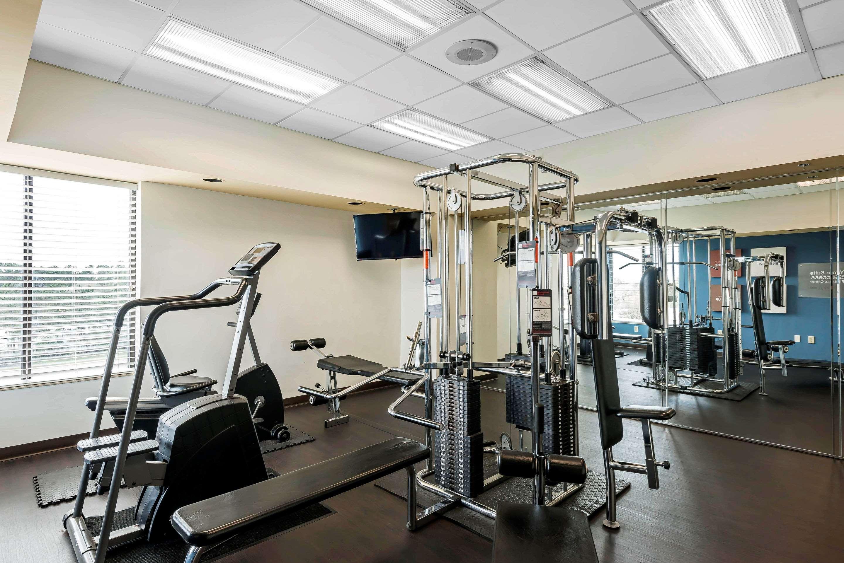 Comfort Suites Baymeadows Near Butler Blvd Джэксонвиль Экстерьер фото