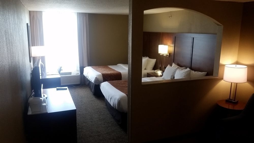 Comfort Suites Baymeadows Near Butler Blvd Джэксонвиль Экстерьер фото