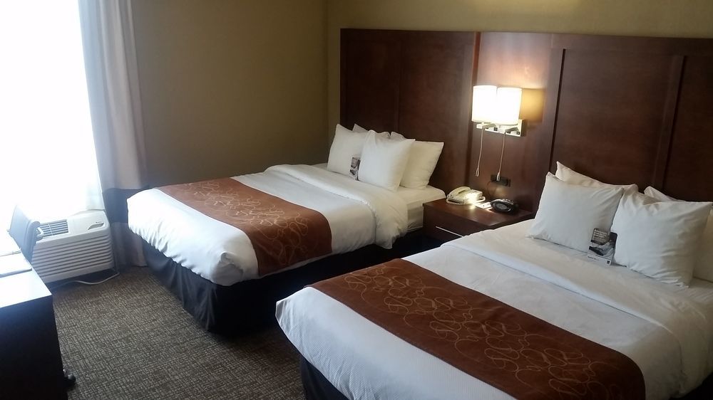 Comfort Suites Baymeadows Near Butler Blvd Джэксонвиль Экстерьер фото